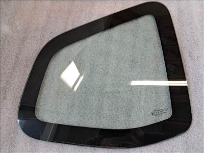 Dacia Duster I Jobb C oszlop oldal üveg 