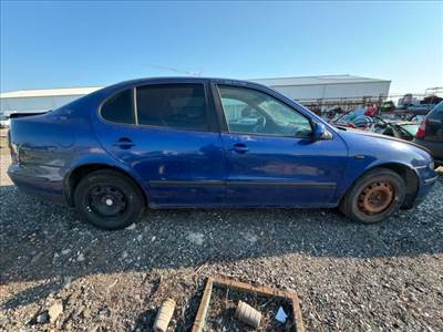 Seat Toledo II Jobb hátsó Ajtó (Részeivel) *158021*
