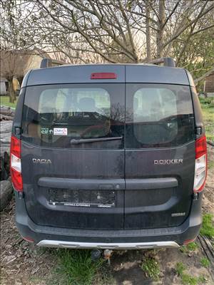 Dacia Dokker Hátsó komplett stepway lökhárító 