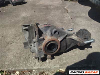 BMW F31 316D / 318D hátsó differenciálmű. Áttétel 3.23 7599469