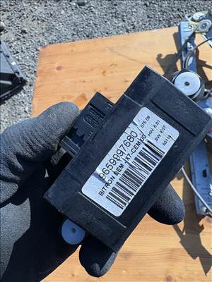 Citroën C5 II központi zár vezérlő  9659997680