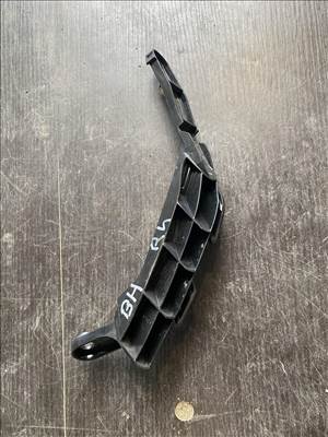 Toyota RAV4 (XA50) lámpatartó műanyag  5256842050