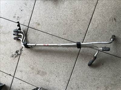 Volkswagen Jetta V 1.9PD BLS üzemanyag cső
