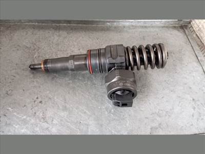 Volkswagen Passat B5 Porlasztó (1 db) *153478* bosch-0414720028 038130073aa