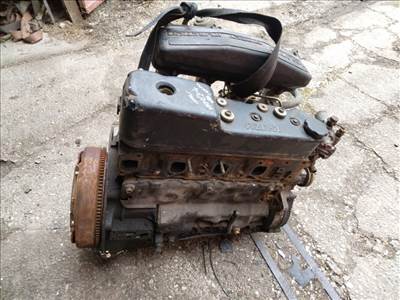OPEL CAMPO 92-97 Motor, diesel fűzött blokk hengerfejjel