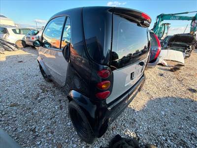 Smart Fortwo I Bal hátsó Dobbetét (Kerékjárati, Műanyag) *155067*