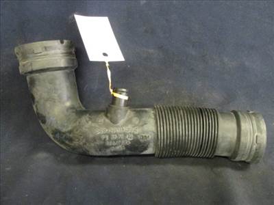 Fiat Multipla 46517671 számú levegőcső-légszűrőházból a szívócsonkba