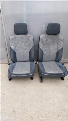 Renault Megane 2. ülések eladók.