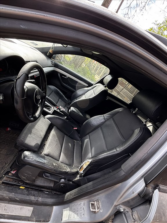 Audi A4 (B6/B7) (B6/B7) bontott alkatrészei 14. kép