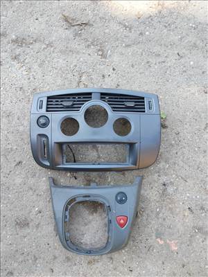 Renault Scénic 2, középbox eladó.