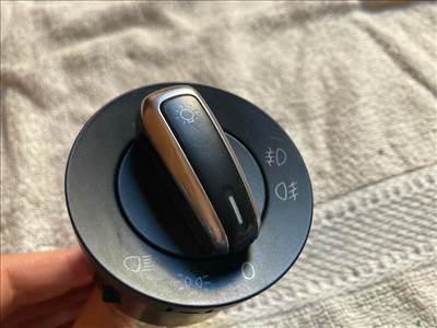 Volkswagen Golf VI világítás kapcsoló 3c8941431c