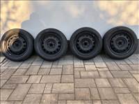  5x108 lyukosztású 16" újszerű lemezfelni, rajta 205/60 jó állapotú Kleber téli gumi