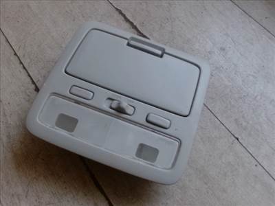 TOYOTA COROLLA 99.10-02.01 Utastér világítás első