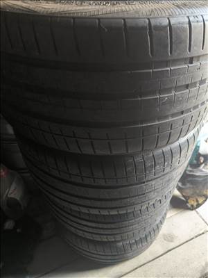  245/35R19 265/3519" használt Vredestein nyári gumi gumi