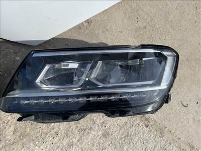 Volkswagen Tiguan 5N Bal első lámpa 5NB 941 035 B