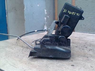 MAZDA 6 02-05 Jobb első ajtó zárszerkezet központizáras