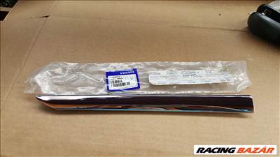 Volvo 1358572 760 960 bal e.lökhárító díszléc