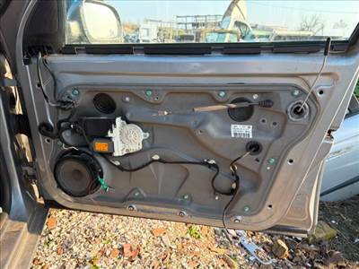 Volkswagen Golf IV Jobb első Ajtózár *158477*