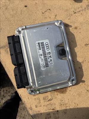 Audi A4 (B6/B7) motorvezérlő  8e0907401c