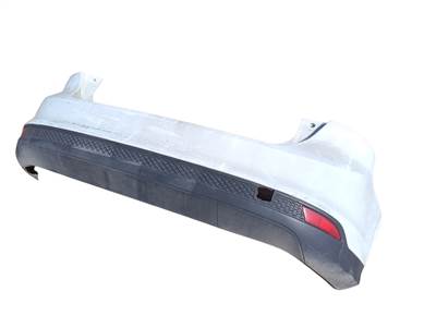 Ford Focus Mk3 Hátsó lökhárító öt ajtós ferdehátú 