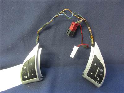 Gomb31 Fiat Punto Evo multikormány gomb