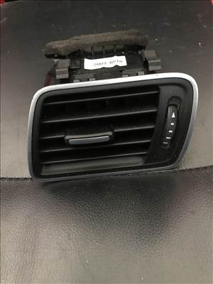 Volkswagen Passat B7 bal légbefúvó 3AE819701