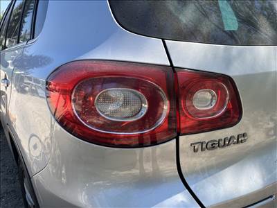 Volkswagen Tiguan I Bal hátsó külső lámpa 