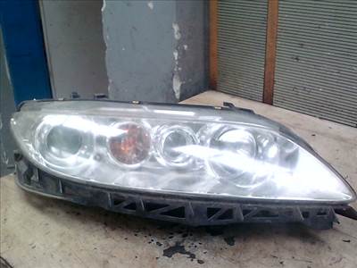 MAZDA 6 02-05 Jobb első fényszóró