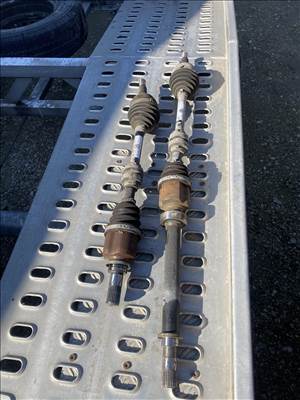 Nissan Micra K14 1.5 dci jobbos balos féltengely  391015fd0a 391015fd0b