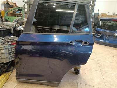 BMW X3 F25 - Bal hátsó ajtó 