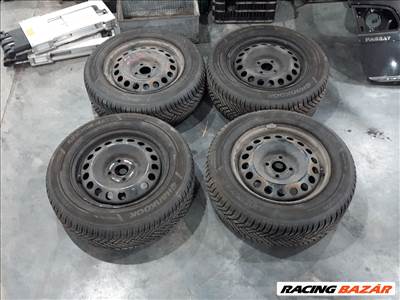 Dacia Lodgy / Dacia Dokker 195 / 65 / R15 / 4x100 / 6,0J / ET40 acélfelni szett gumival