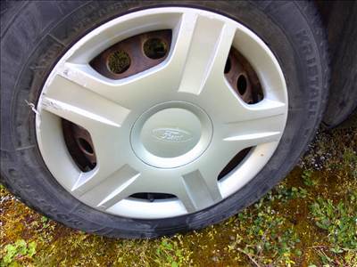 Ford Ka Mk2 lemezfelni téligumikon