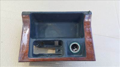 Volvo 9164607 850 középső tároló