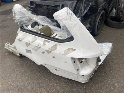 Skoda Octavia III bal hátsó negyed 