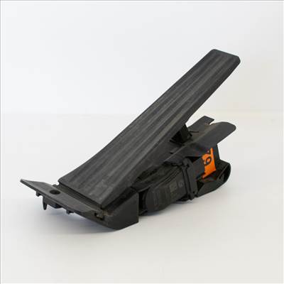 BMW Z4 E85-E86 gázpedál