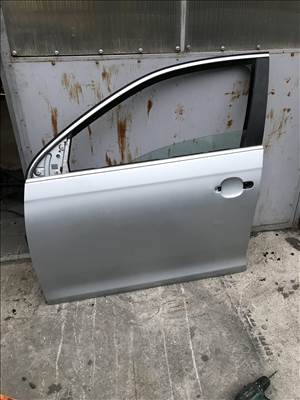 Volkswagen Jetta V bal első ajtó (LA7W)
