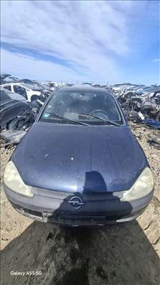 Opel Corsa C bontott alkatrészei