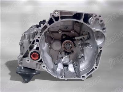 Renault Clio IV 0.9 TCE 60.000 KM-es Manuális sebességváltó JH3334