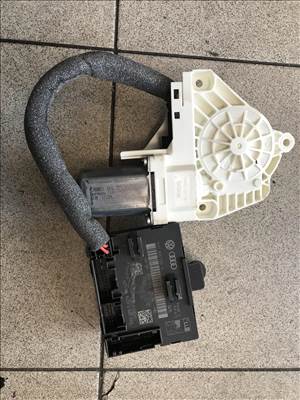 Skoda Superb II 3T jobb első ablakemelő motor vezérlővel 8K0959802A/8X0959792H