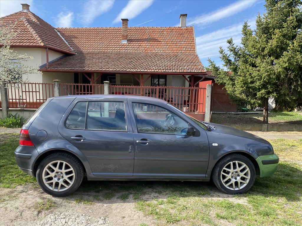Eladó Volkswagen Golf 1.6 (1598 cm³, 105 PS) (A4 Typ 1J) 7. kép