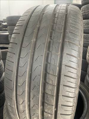 235/4517" használt Pirelli nyári gumi gumi