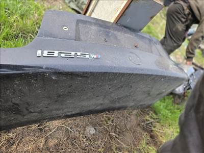 BMW 5-ös sorozat E39 Csomagtérajtó