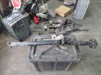 BMW E90 / E91 320xD kardántengely  7573482