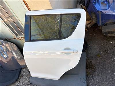 SUZUKI SWIFT IV (FZ, NZ) Bal hátsó Ajtó (Részeivel
