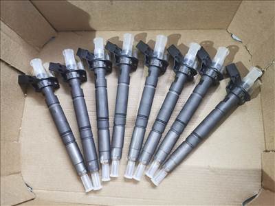 4.0tdi A8 4N SQ7 4M Q8 Audi új bosch porlasztó 057130277be