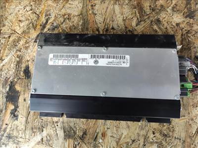 VW Passat B6 erősítő végfok 3c0035456d