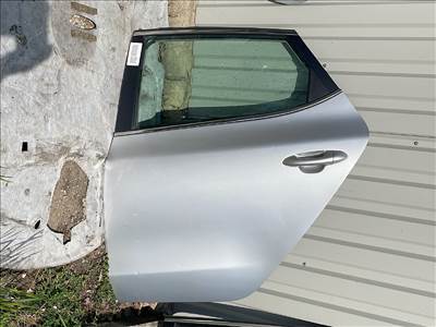 KIA CEED (JD) Bal hátsó Ajtó (Részeivel)