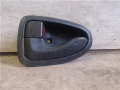 HYUNDAI ACCENT 03-06 Bal első belső kilincs
