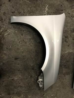 Volkswagen Jetta V jobb első sárvédő (LA7W) szép állapotú!