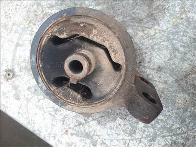 Suzuki Swift III  1998 1.3 motor váltó tartóbak 